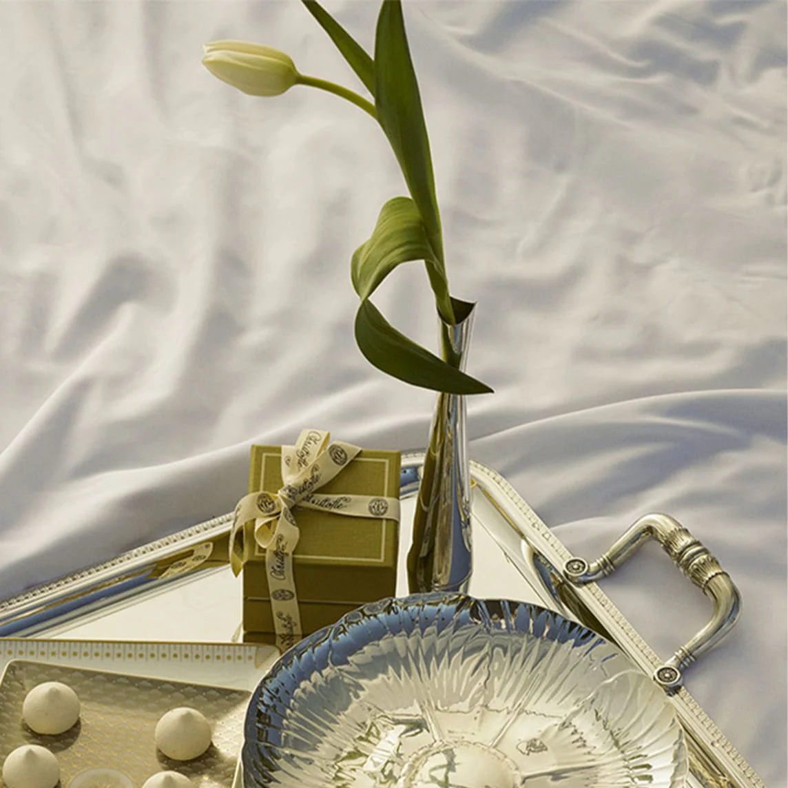 Christofle Les Collections Historiques Silver Plated Cardinal Vase - Image 2