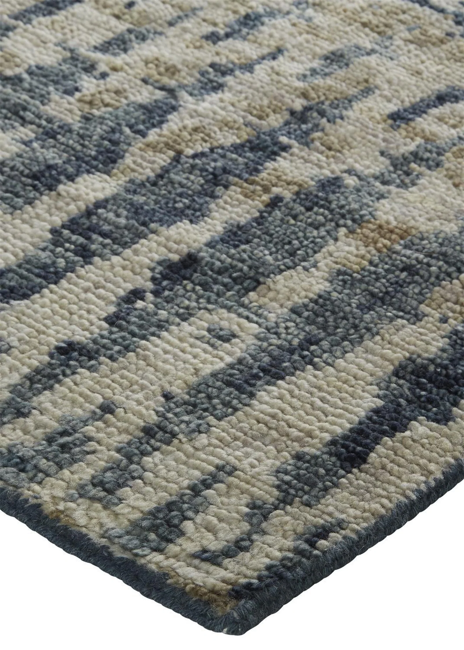 Feizy Palomar 6632F Rug - Image 5