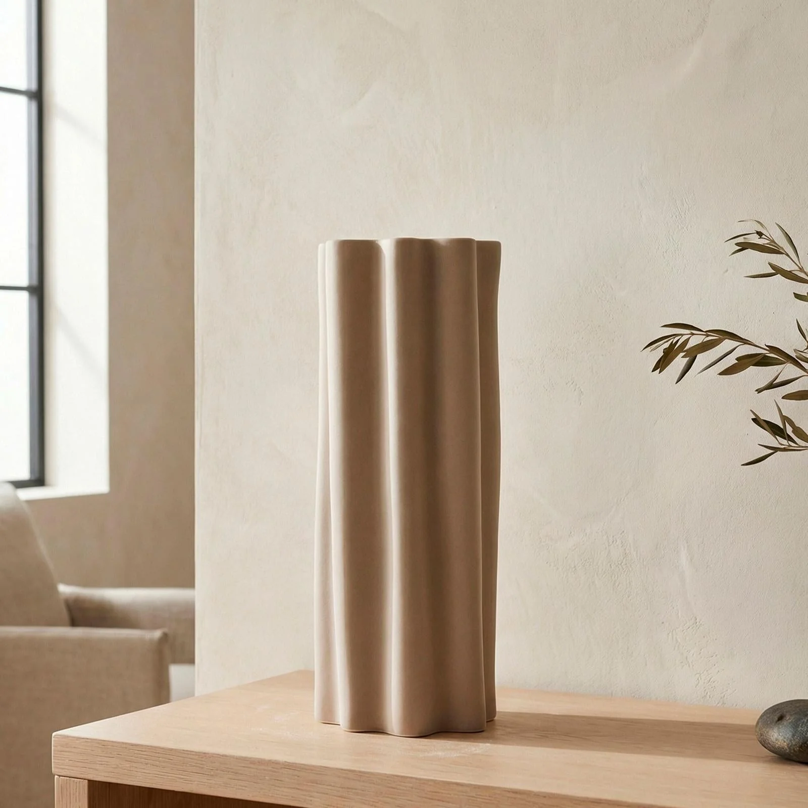 Global Views Cirrus Vase - Image 16