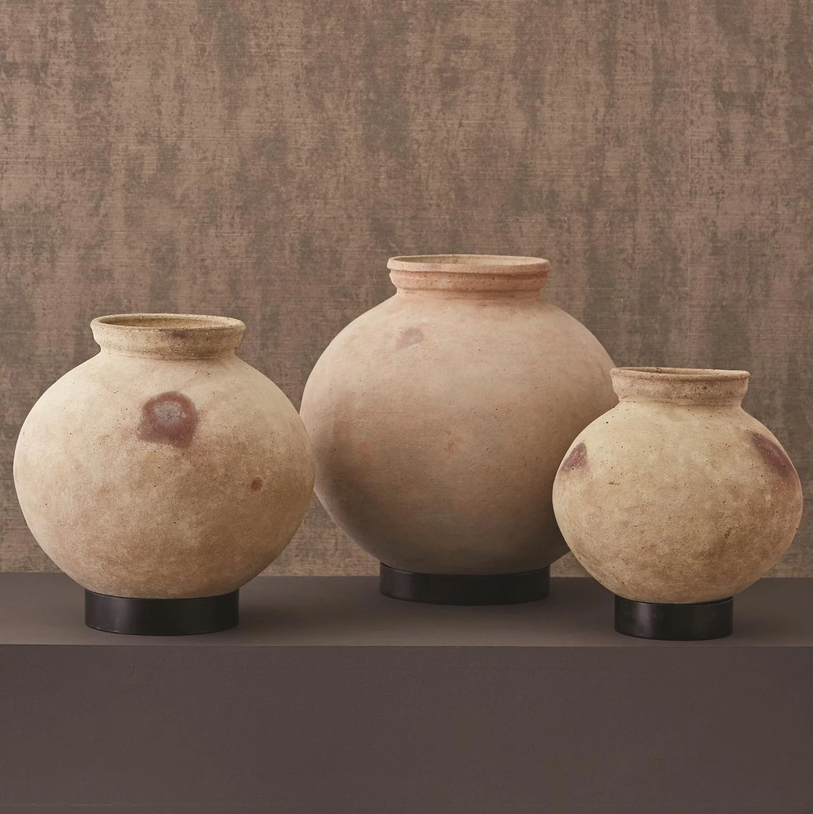 Global Viewson Base Desert Water Pot - Image 6