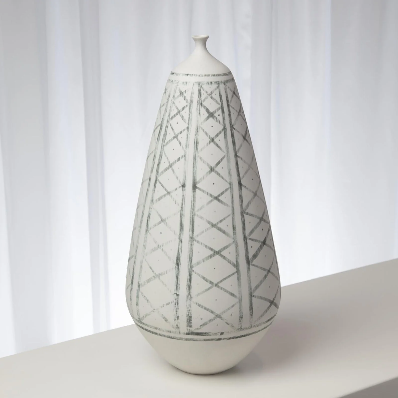 Global Views Hand Painted Grenz Vase - Image 3