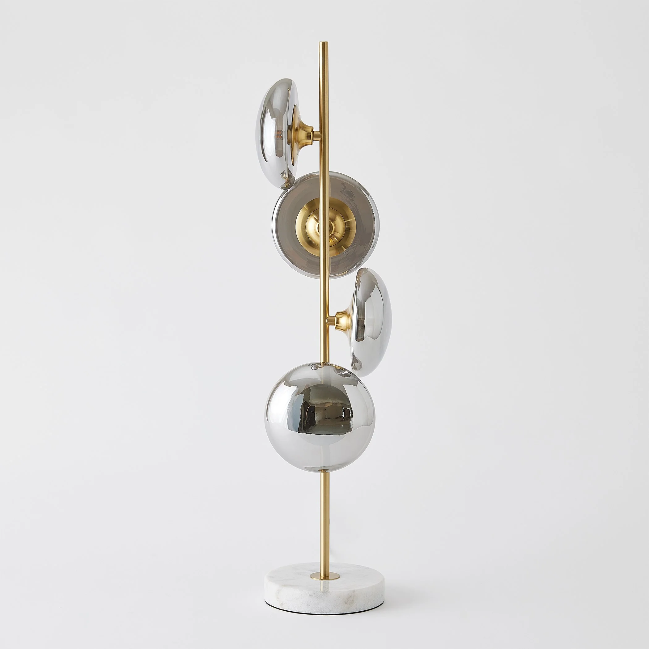 Global Views oke Brass Stellar Table Lamp - Image 17