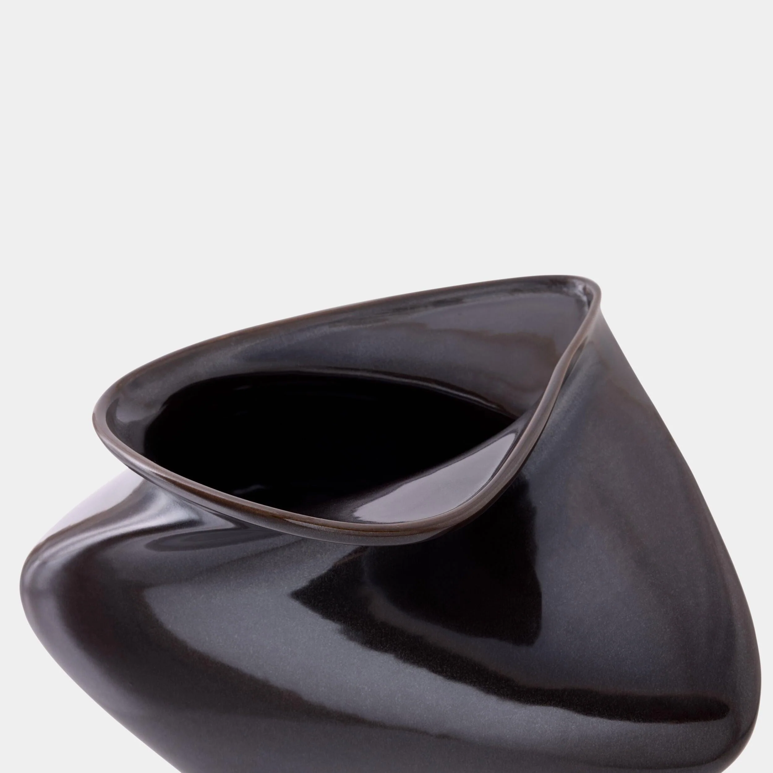 Global Views Tranquility Vase - Image 12
