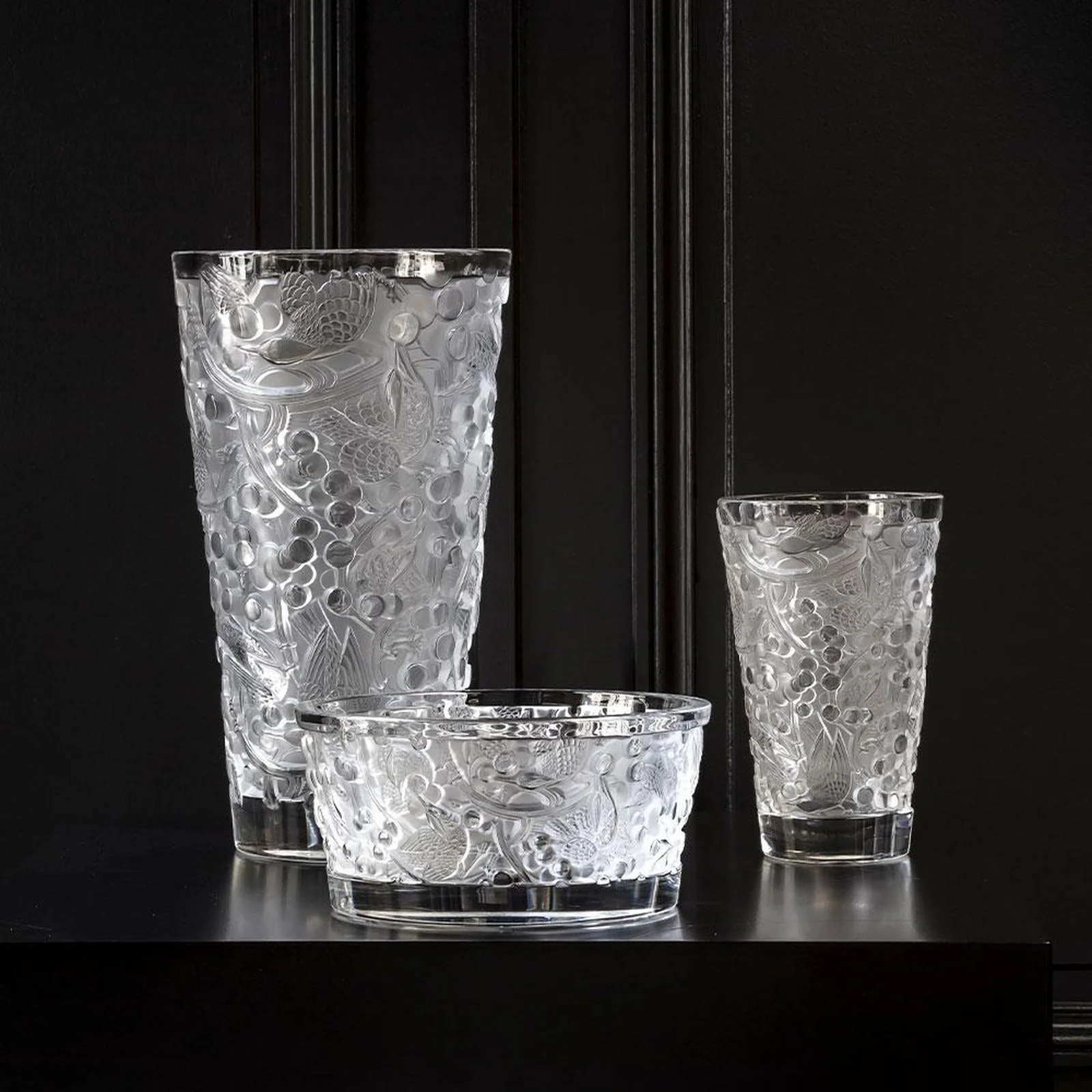 Lalique Merles Et Raisins Bowl - Image 3