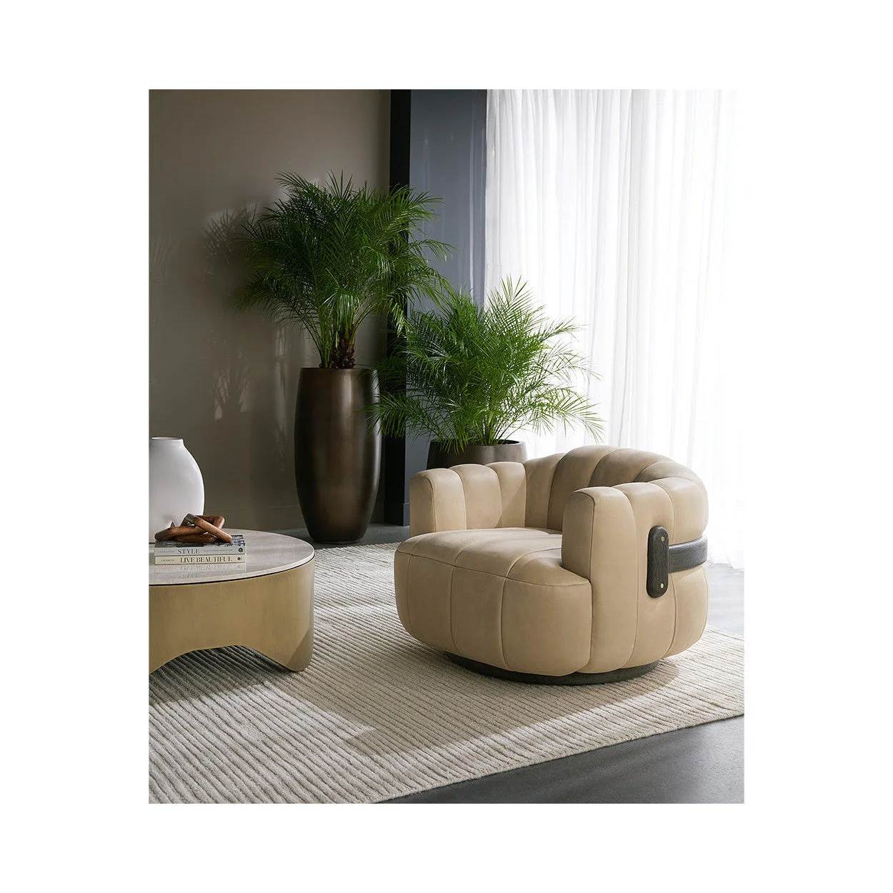 Sunpan Aster Tall Planter - Image 3