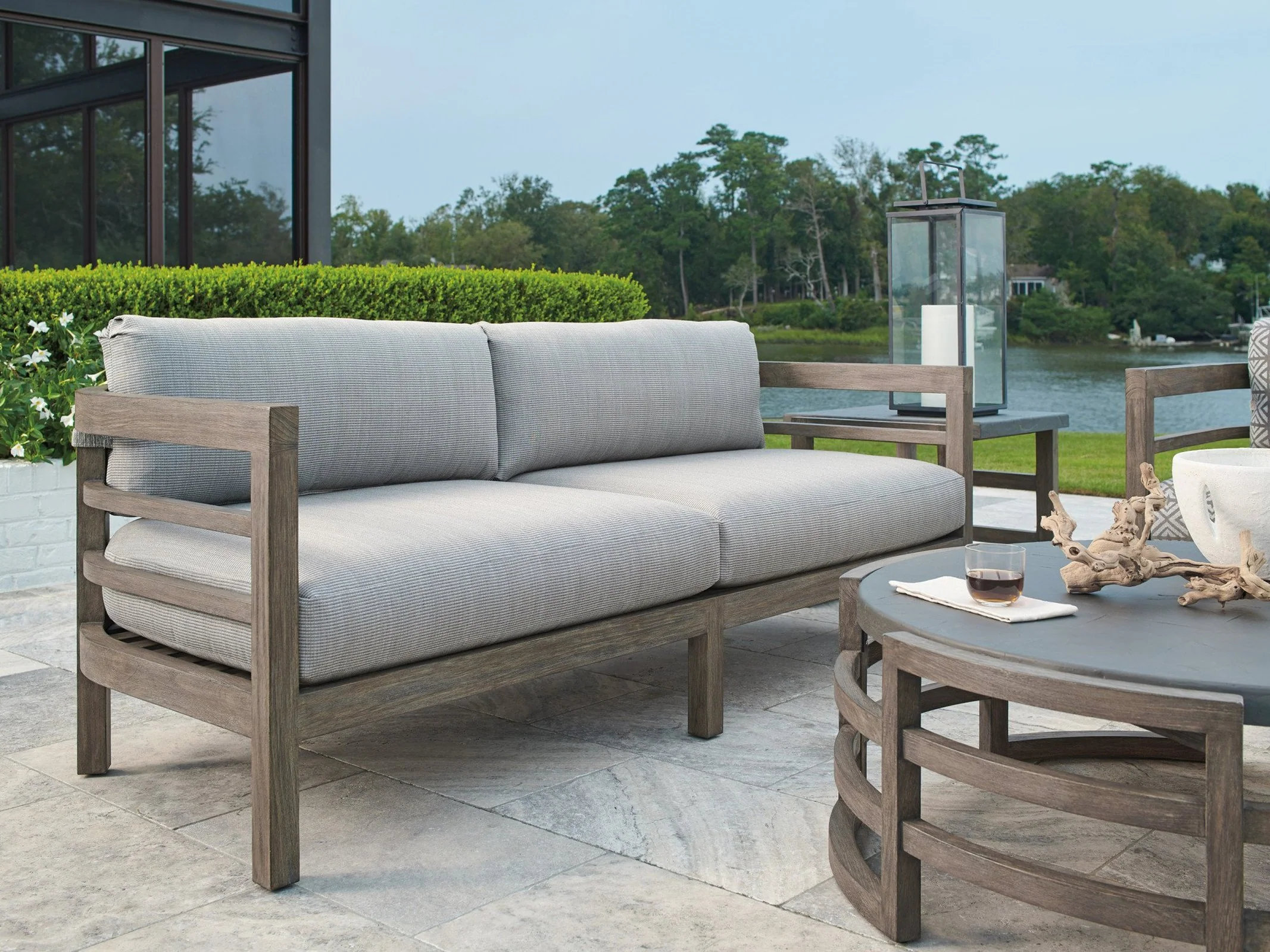 Tommy Bahama Outdoor La Jolla Sofa - Image 3